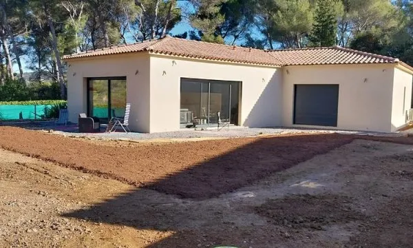 Villa neuve de plain-pied