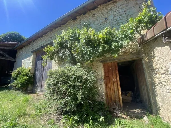 Maison 2 pièces 160 m²