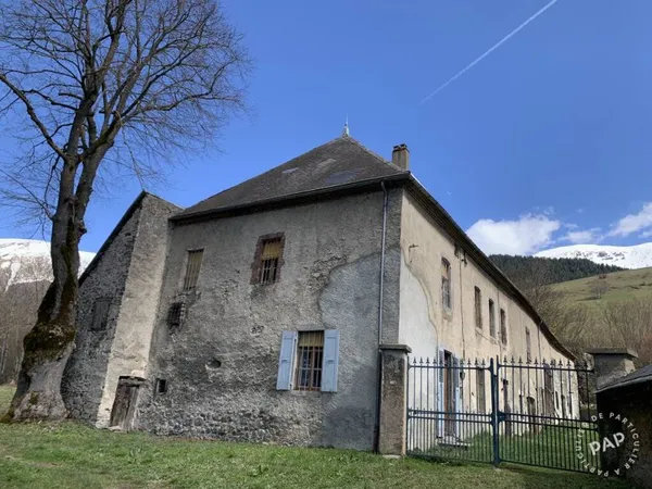 Maison 6 pièces 445 m²