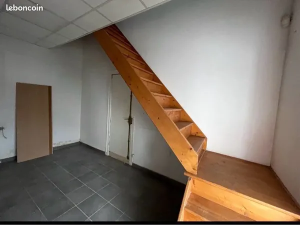 Bureau et espace de travail Vente Saint-Martin-de-Seignanx  30m² 90000€
