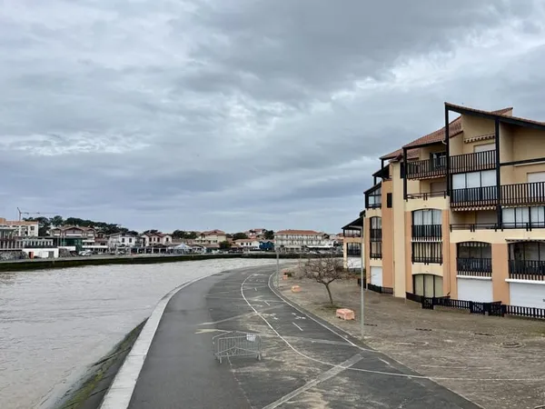 Entre Capbreton et Hossegor, T1 bis idéal investissement