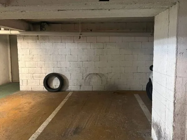 Parking 7 m²