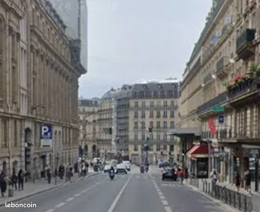 Local commercial 261 m²
