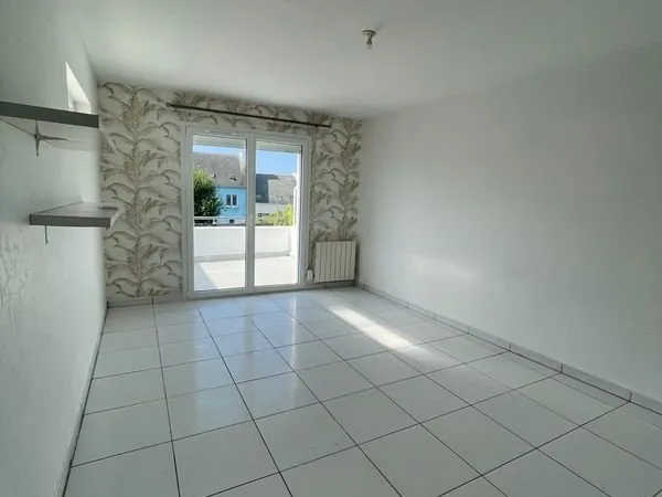 Appartement duplex 3 pièces - 70 m² - Centre-ville de Locmiquélic