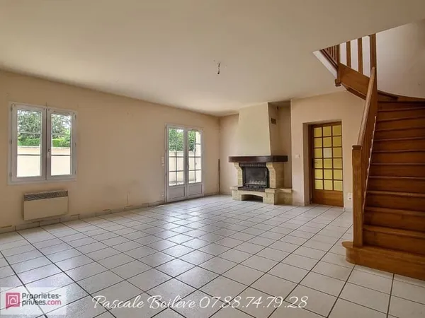 Maison proche commodités et école - VERNOIL LE FOURRIER (49390)
