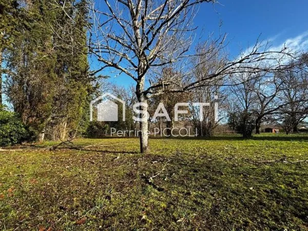 Terrain de 769 m2