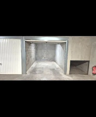 Location Garage Box 1 place Villefranche