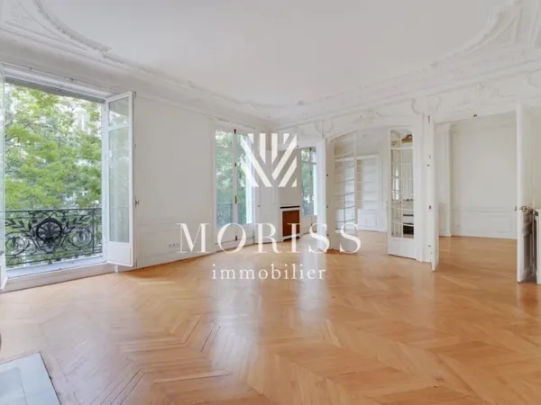 QUARTIER POMPE - VICTOR HUGO / APPARTEMENT 268M2 + 10M2 DE BALCO