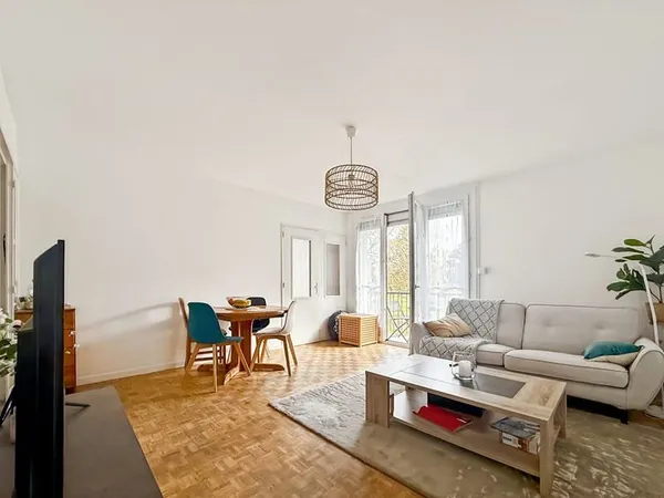 EXCLUSIVITE: Appartement Pessac T4 (66.80 m2 + Cave + Parking)
