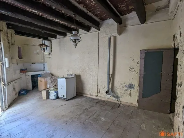 Maison de village à fort potentiel à Marguerittes.