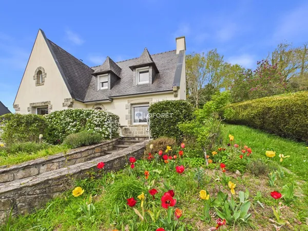 Maison 7 pièces 161 m²