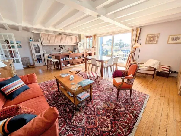 Duplex 3 pièces 93 m²