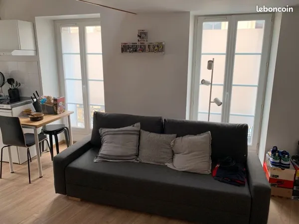 Superbe T1 avec mezzanine