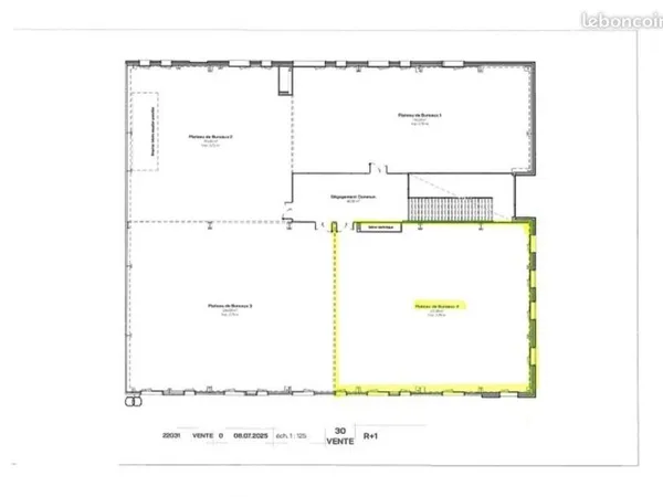 Bureau 243 m²