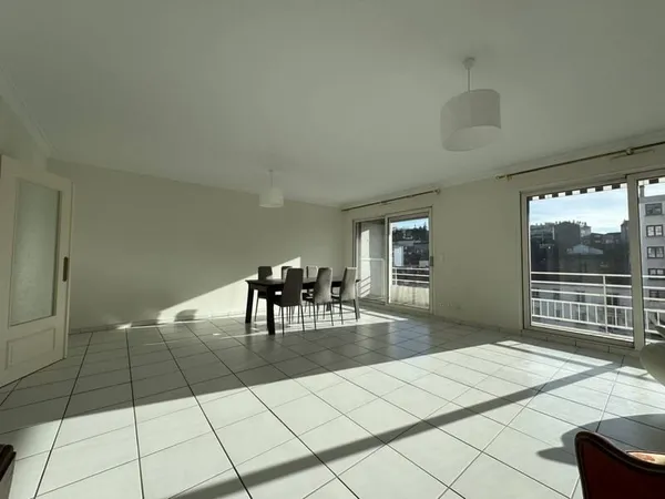 Appartement 4 pièces 104 m²