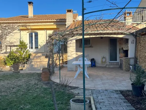 Maison de ville contemporaine