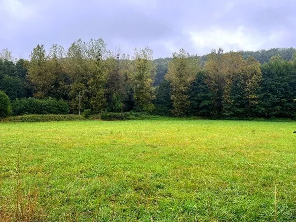 À vendre - Terrain constructible à Courdemanche (72150) - 3 175 m² en pleine nature, à 650 m des com