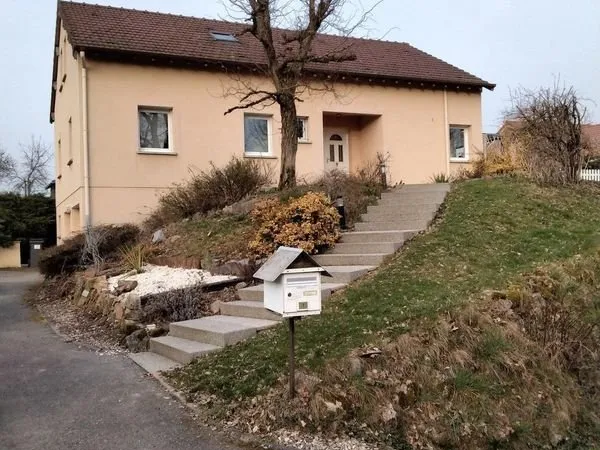 Maison 6 pièces 160 m²