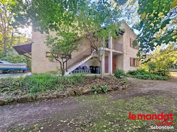 Maison 3 pièces 105 m²