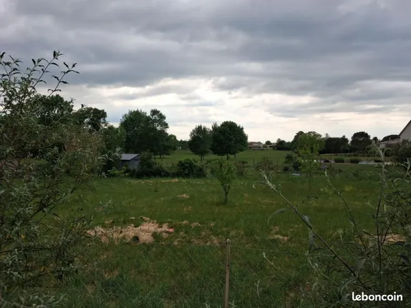 Terrain 1 000 m² Castres