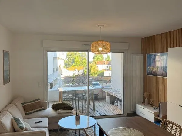 T2 Lumineux avec Grand Balcon - Idéalement situé à Saint-Paul les Dax