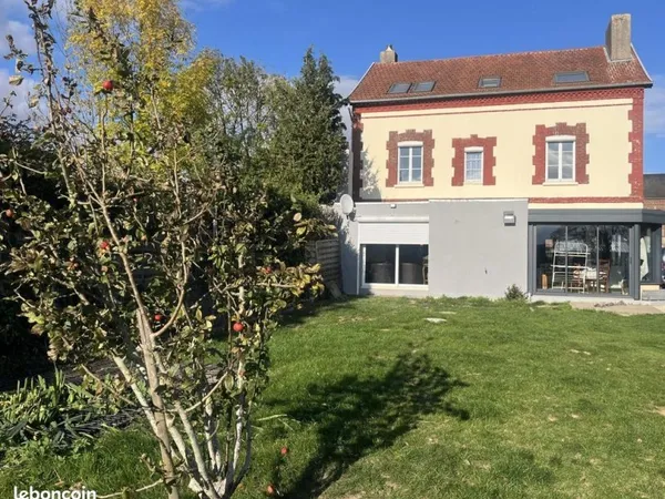 Maison 6 pièces 161 m²