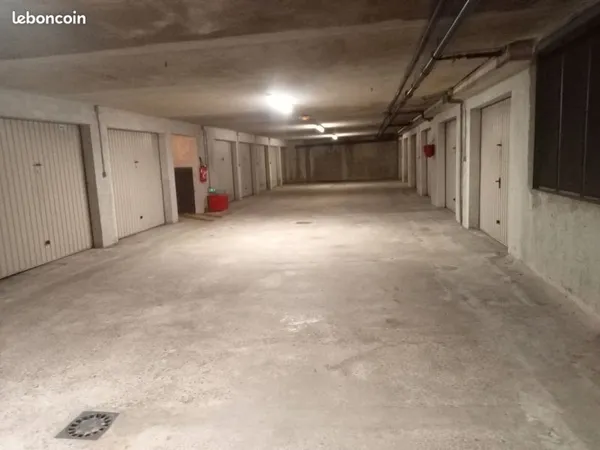 Stationnement Location Chartres   90€