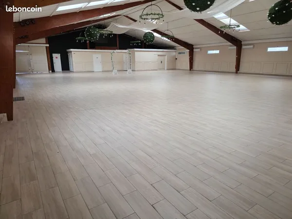 Murs bâtiment d'activité , bureaux et logement 900m²