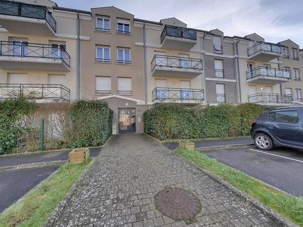 Appartement Ozoir La Ferriere 1 pièce(s) 30.3 m2