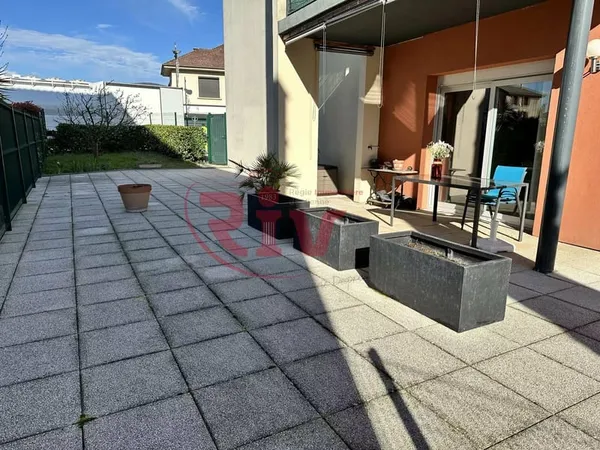Appartement T3 - Terrasse /Jardin et Garage