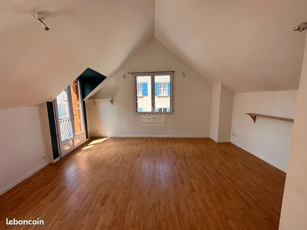 Maison 2 pièces 56 m²