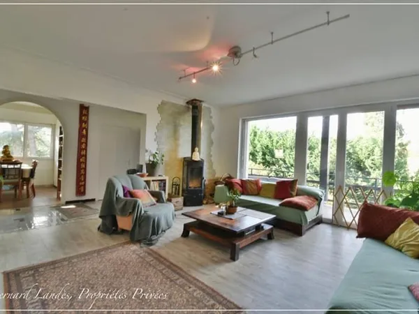 Appartement Saint Vincent De Paul 7 pièce(s) 119.17 m2
