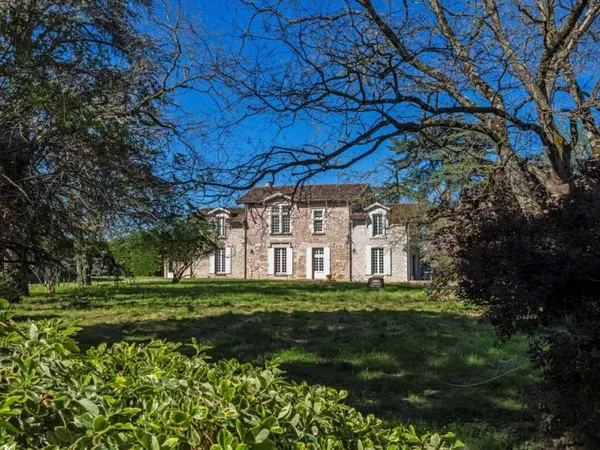 Maison de luxe 7 pièces 260 m²