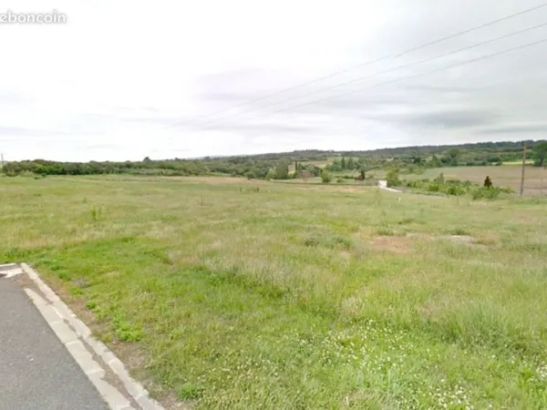 Terrain 440 m²