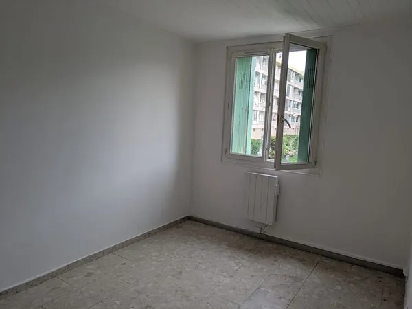Appartement Vente Le Pontet 4p 65m² 690€