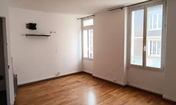 Immeuble 70 m²
