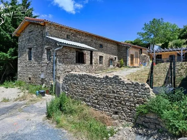Maison 5 pièces 140 m²