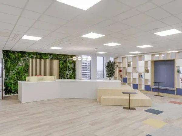 Bureaux 2 pièces 1000 m²