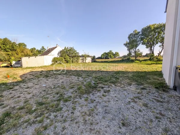 Terrain 710 m²