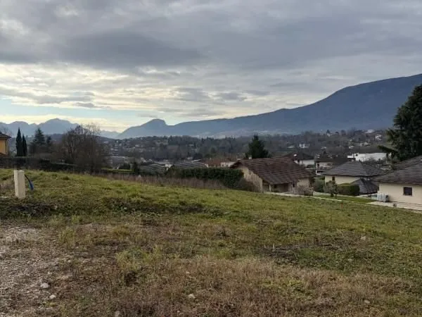 Terrain 700 m² Aix Les Bains