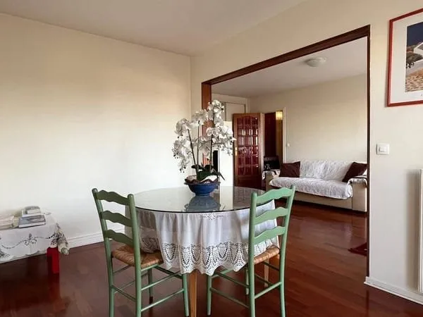 Appartement 4 pièces 82 m²