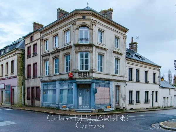 Dpt Orne (61), à vendre LE MERLERAULT immeuble
