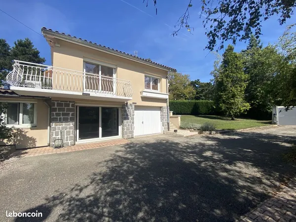 Maison 5 pièces 158 m²