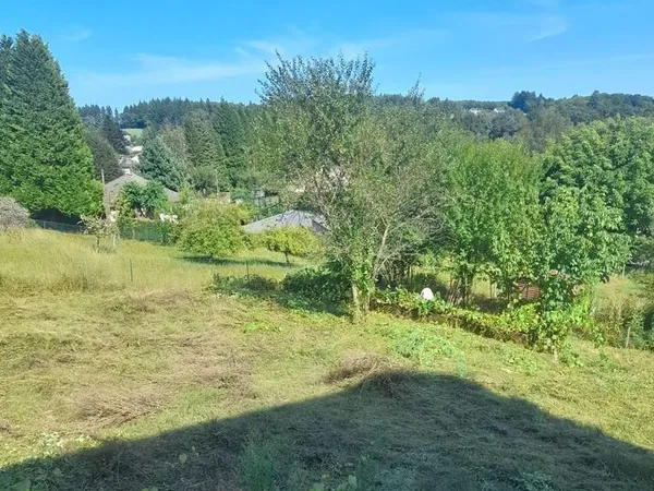 Terrain 648 m² Neuvic