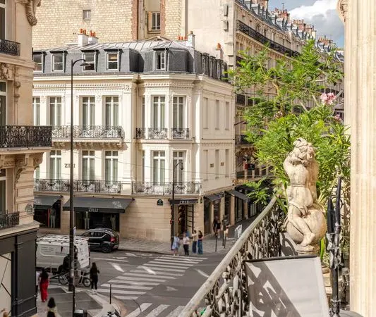 Appartement 220 m2 à louer triangle d'or