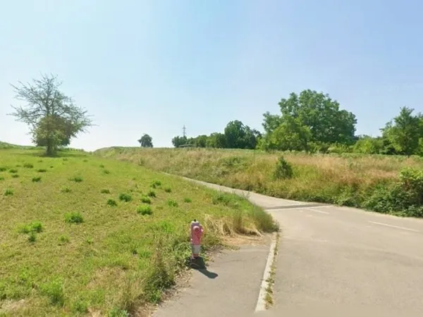 Terrain 500 m²