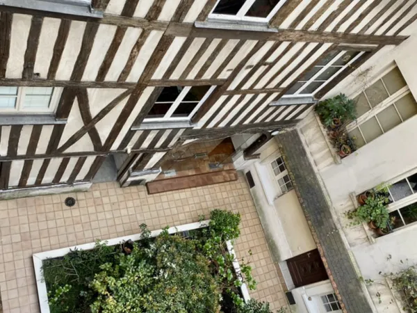 AU COEUR DU MARAIS