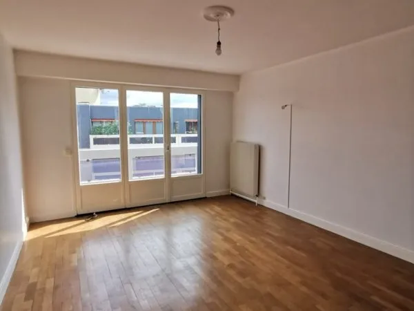 Résidence de Bourgogne, T3 avec garage et vue magnifique su