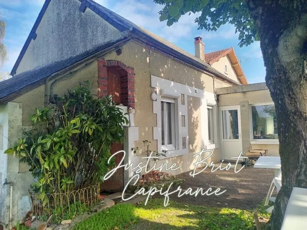 Maison à rénover avec grand terrain - fort potentiel !