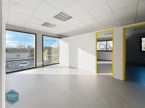 Local commercial 130 m² Fronton